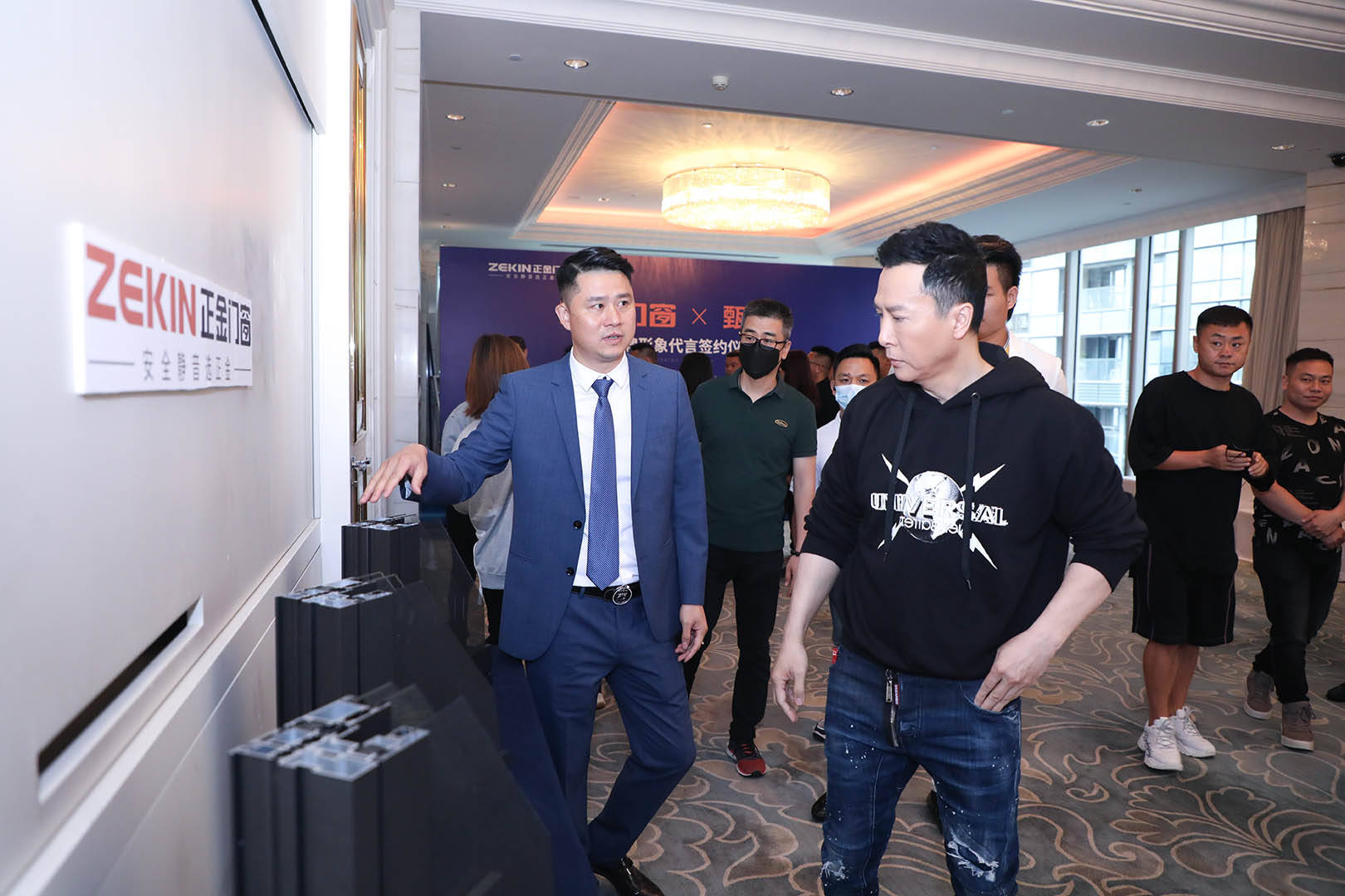 正金門窗攜手代言人甄子丹丨開啟品牌招商新時代
